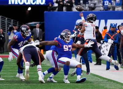 Chicago Bears’ chaotic final play ends in turnover