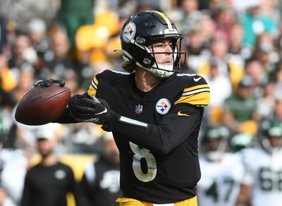 Steelers HC Mike Tomlin non-commital about starting quarterback going forward