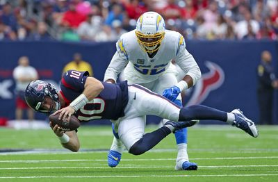 Texans QB Davis Mills struggles in 34-24 loss to the Chargers