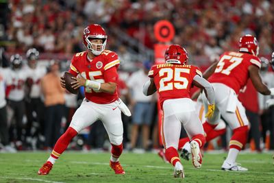 Patrick Mahomes with spinning, stunning TD pass for Chiefs