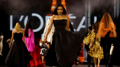 L’Oreal Paris Hosts Exuberant Catwalk Presentation at Fashion Week