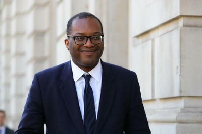 Kwasi Kwarteng abandons plans to abolish 45p tax rate in major U-turn