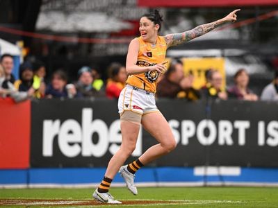 Cunningham, Waterhouse cop AFLW bans