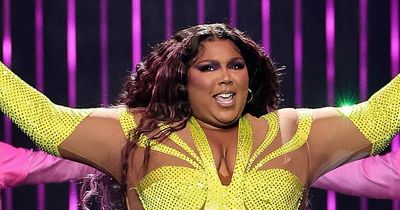 Lizzo wows fans with nude illusion glitter bodysuit on stage in New York