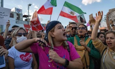 Iranian students defy security forces after violence at university