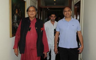 Will not withdraw from contest, says Congress presidential candidate Shashi Tharoor