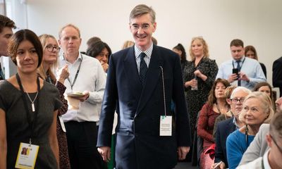 Rees-Mogg tells Tories he’d welcome fracking in his back garden