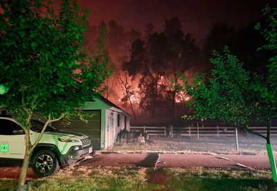 Nebraska Sandhills wildfire razes camp, prompts evacuation