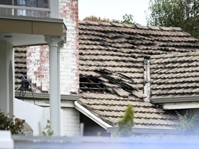 Arson probe into fatal Melbourne fire