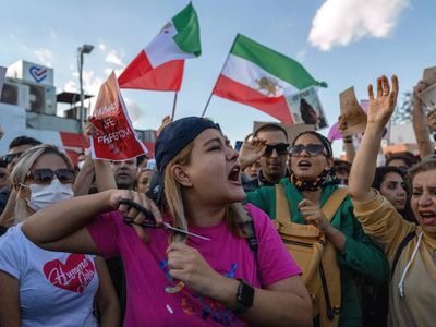 Around the world, protesters take to the streets in solidarity with Iranian women