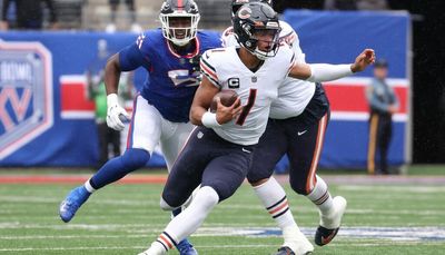 Bears QB Justin Fields’ poor play exacerbated by ancillary problems