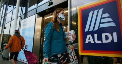 Aldi shopper speechless at cashier's reply when OAP left £1 short at the tills