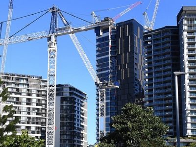 Building approvals rebound after plunge