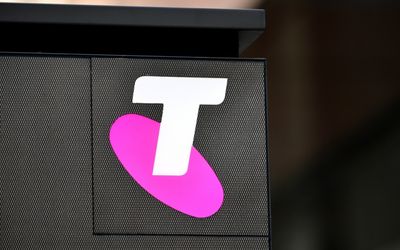 Telstra workers face data leak, Optus hands over customer details