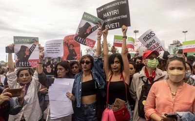 Data | Iran’s performance in key socioeconomic indicators and proximate causes for protests