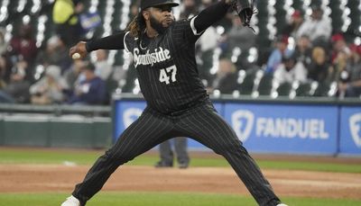 Cueto, Harrison help White Sox get back to .500
