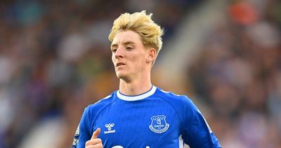 Anthony Gordon 'never desperate' for Everton exit amid Newcastle United and Chelsea links