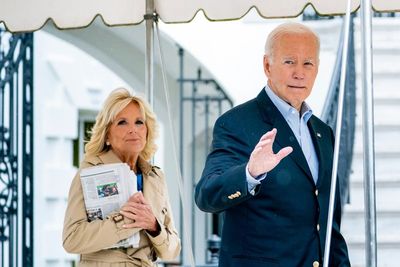Biden marks 100 days since Dobbs ruling as Dems eye midterms