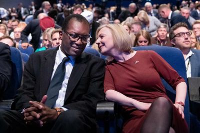 Liz Truss and Kwasi Kwarteng facing bid to dock their pay amid economic turmoil