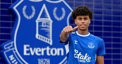 Everton starlet signs new deal as Kevin Thelwell continues to place faith in academy