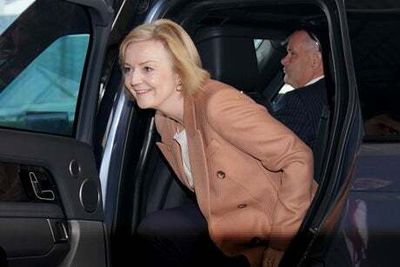 Liz Truss admits she still wants to bring top rate of income tax down despite U-turn