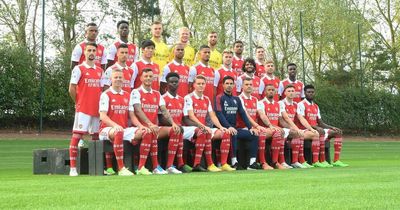 10 talking points from Arsenal's team photo as Bukayo Saka and William Saliba stand out
