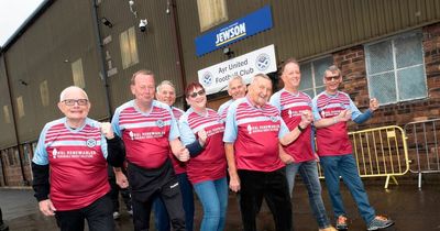 Ayr United walking group put their shirt on Somerset first team
