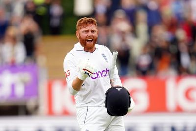 Jonny Bairstow first winner of Bob Willis Trophy for England player of the year