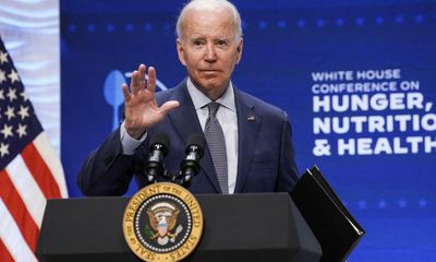 Biden apologizes after mistakenly calling on late congresswoman