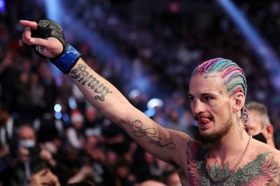 Anthony Smith: Sean O’Malley is facing ‘definitely a winnable fight’ vs. Petr Yan at UFC 280