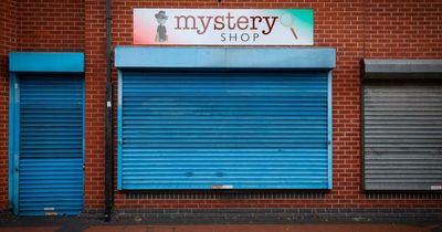 New signs hint at new shop set for Bulwell town centre