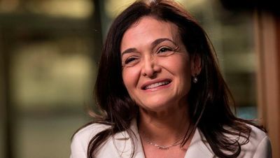Former Facebook executive Sheryl Sandberg donates $3m to aid fight for abortion rights in the US