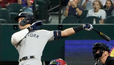 Yankees’ Aaron Judge blasts 62nd home run to set American League record