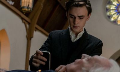 Mr Harrigan’s Phone review – minor Stephen King gets minor Netflix treatment