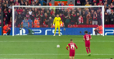 Jordan Henderson mimics Mohamed Salah in distracting new role at Liverpool penalties