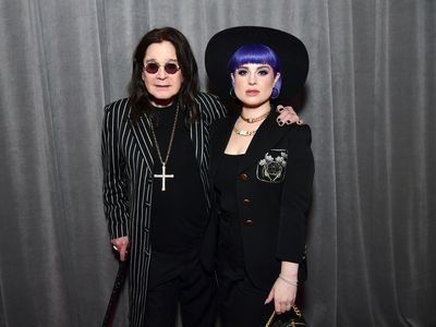 Kelly Osbourne confirms the sex of her baby after her father Ozzy ‘told everyone’