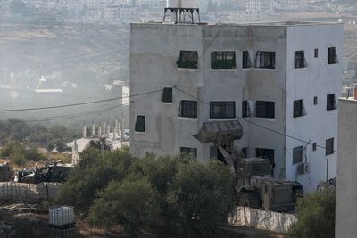 Israeli raid in the West Bank sparks clashes, killing one