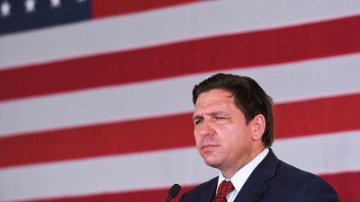 DeSantis ramps up crusade against media on heels of Biden visit