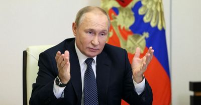 Desperate Vladimir Putin is 'out of moves' in Ukraine war, US army general warns