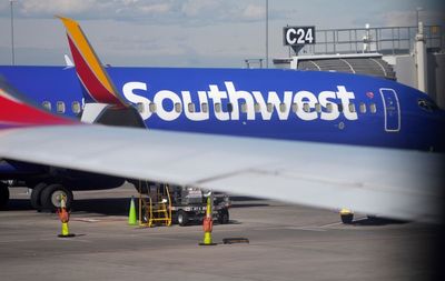 Pilot sues Southwest after colleague exposes himself