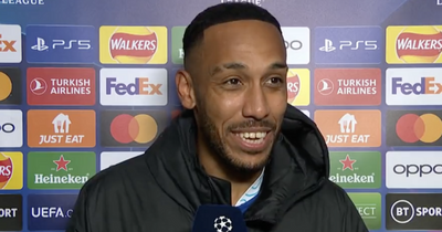 Pierre-Emerick Aubameyang proves Rio Ferdinand right after "tail between his legs" claim