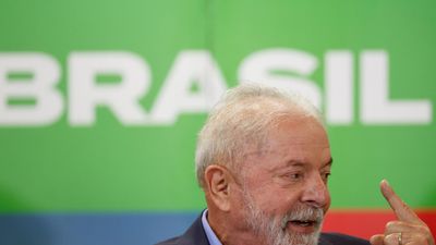 Lula wins symbolic endorsements ahead of Brazil runoff against Bolsonaro