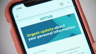 The AFP announce the first arrest linked to the Optus data breach. But it's not the original hacker — it's someone accused of exploiting leaked data