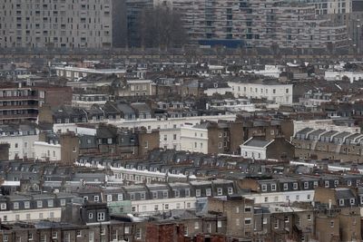 Average five-year fixed mortgage rate hits 6% for first time in 12 years