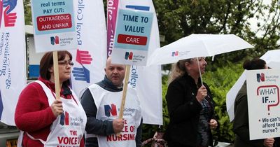 300,000 NHS nurses to vote to strike for the first time as pay shrinks