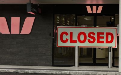 ‘Devastating’ branch closures in dozens of towns across Australia, as bank profits rise