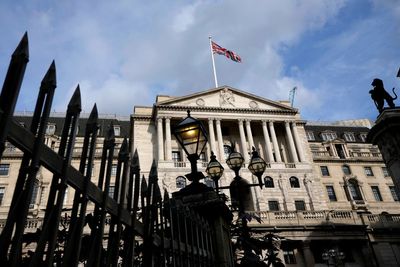 Ratings agency Fitch downgrades UK credit outlook to ‘negative’