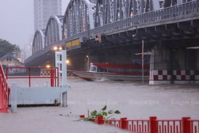 Bangkok and neighbours seek to coordinate flood fight