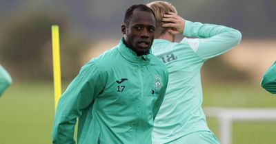 Momodou Bojang injured in unsanctioned Hibs training but Lee Johnson can't fault Gambian's attitude
