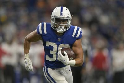 Colts elevate RB Phillip Lindsay to play vs. Broncos